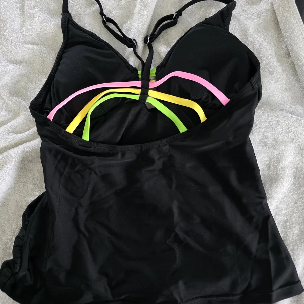 Cupshe Black Bikini with Neon Straps - Picture 3 of 7